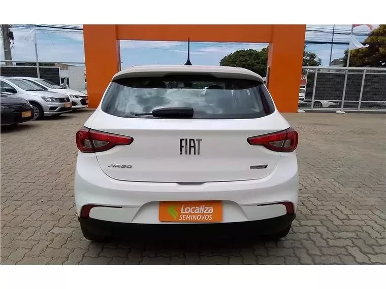 Fiat Argo Branco 8