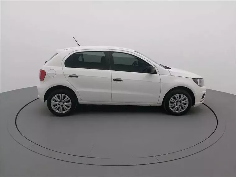 Volkswagen Gol Branco 13