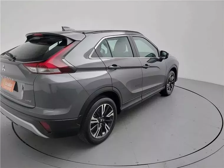 Mitsubishi Eclipse Cross Cinza 8