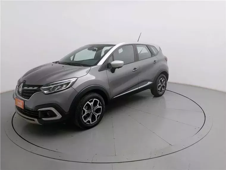 Renault Captur Cinza 11