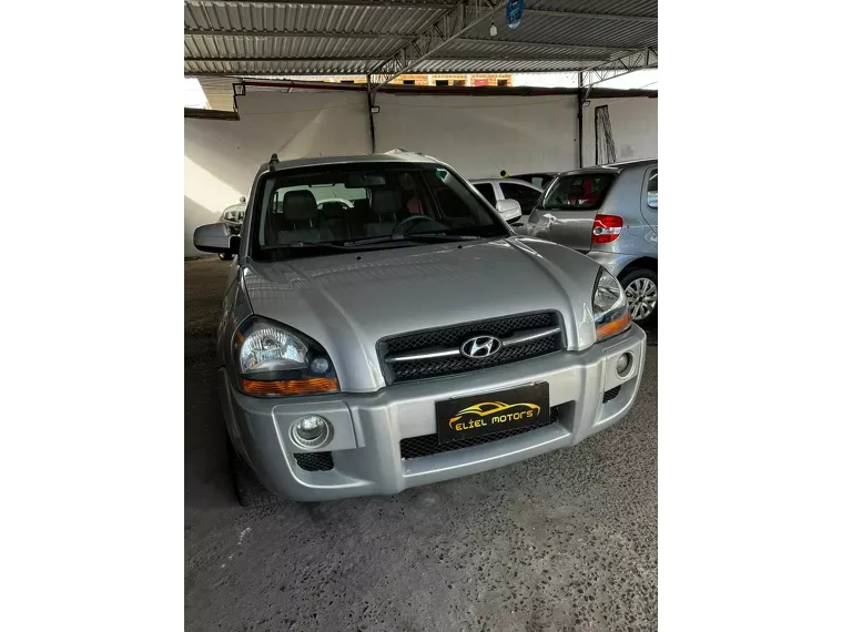 Hyundai Tucson Cinza 1