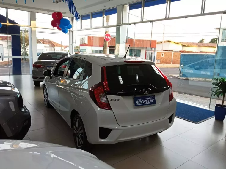 Honda FIT Branco 3