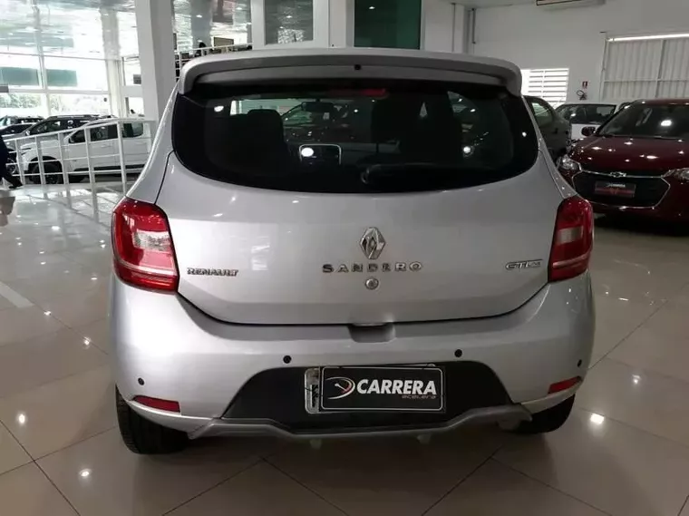 Renault Sandero Prata 12