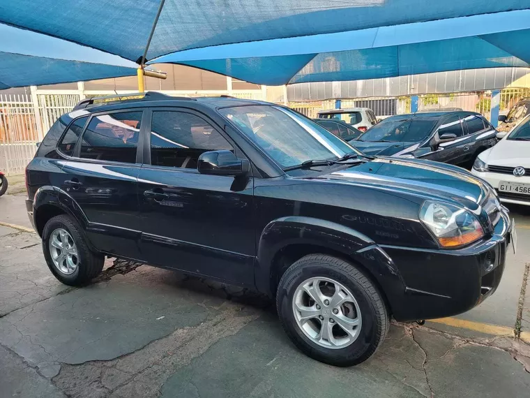 Hyundai Tucson Preto 4