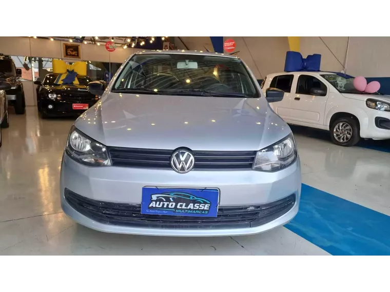 Volkswagen Voyage Prata 6