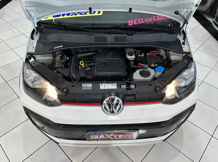 Volkswagen UP Branco 13