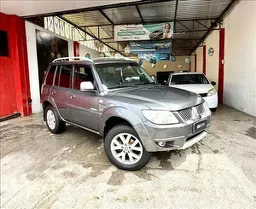 Mitsubishi Pajero TR4