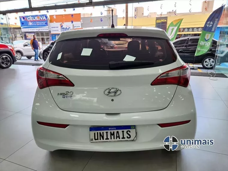 Hyundai HB20 Branco 5