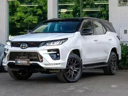 Toyota Hilux SW4