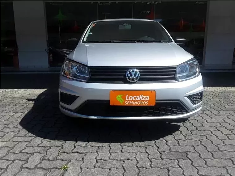 Volkswagen Voyage Prata 4