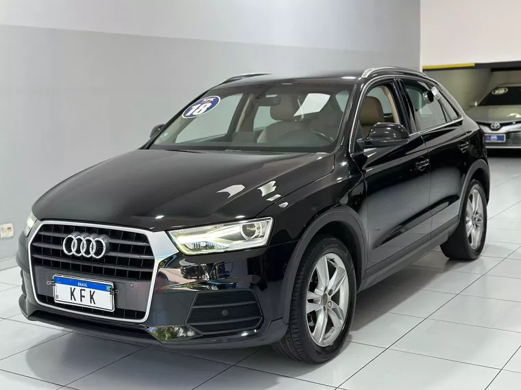 Audi Q3 Preto 7