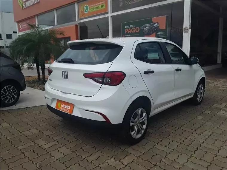 Fiat Argo Branco 3