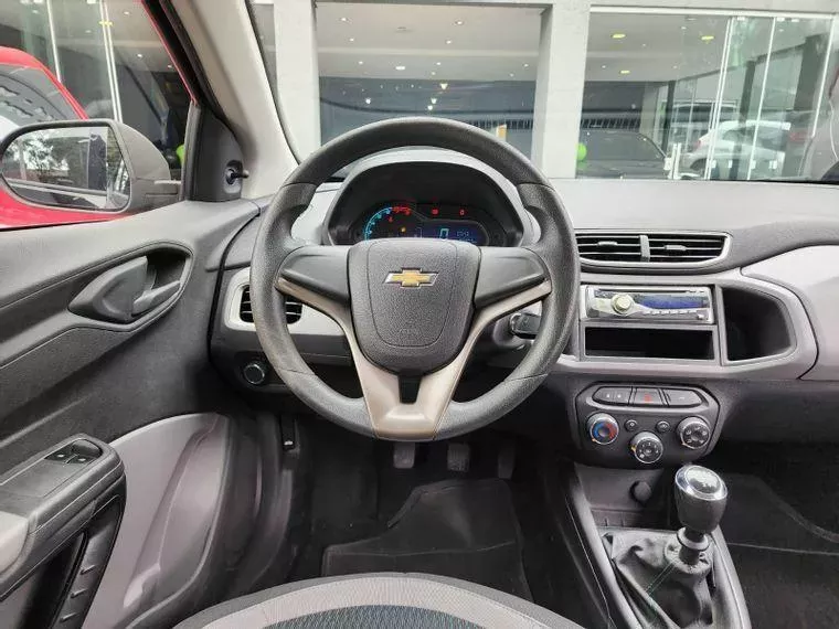 Chevrolet Onix Preto 5