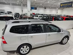 Nissan Grand Livina