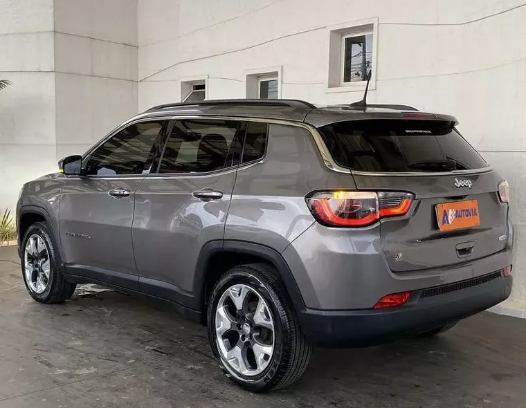 Jeep Compass Cinza 12