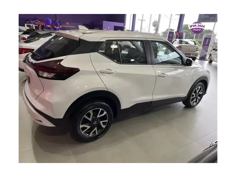 Nissan Kicks Branco 1