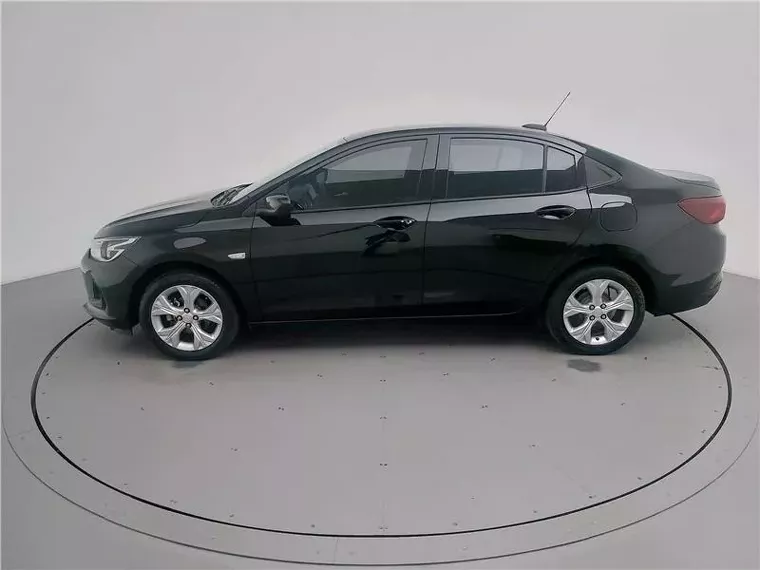 Chevrolet Onix Preto 1