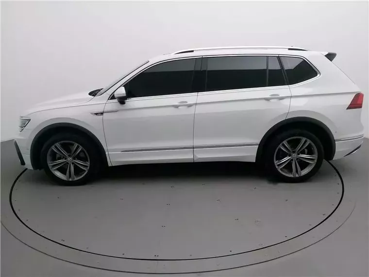 Volkswagen Tiguan Branco 12