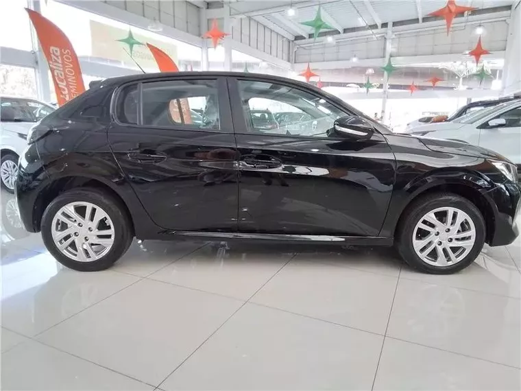 Peugeot 208 Preto 5