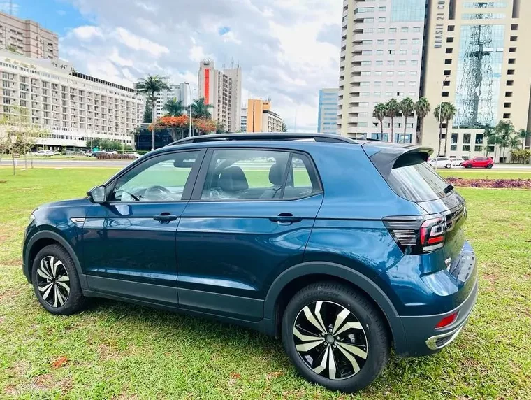 Volkswagen T-cross Azul 10