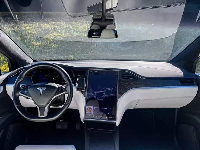 Tesla Model X Preto 19