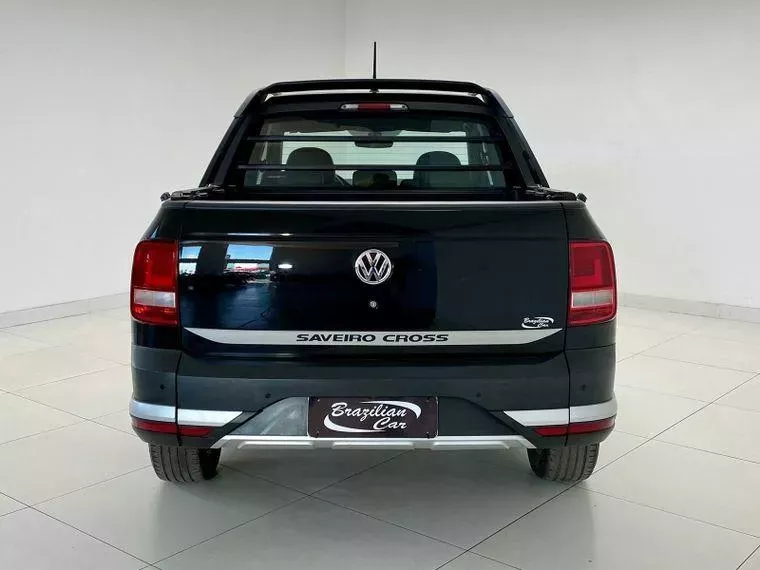 Volkswagen Saveiro Preto 3