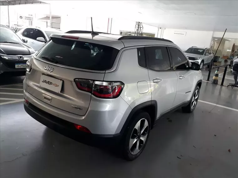 Jeep Compass Prata 12