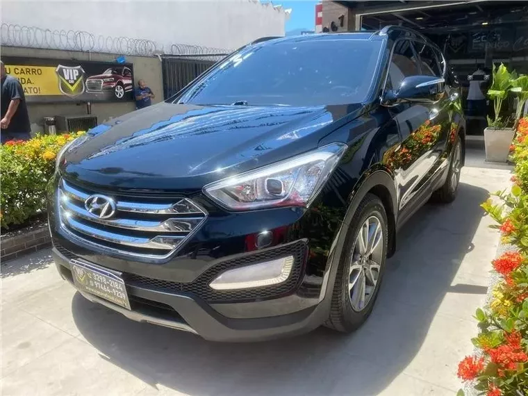 Hyundai Grand Santa Fé Preto 8