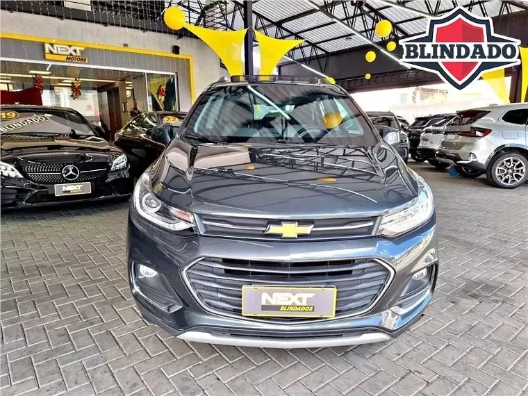 Chevrolet Tracker Cinza 6