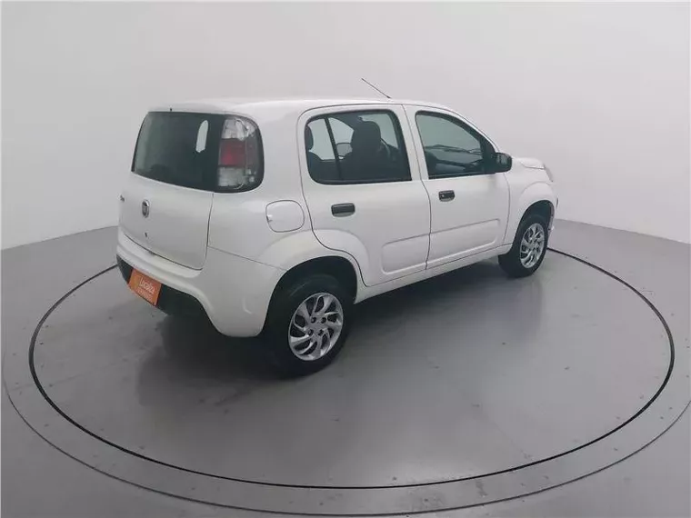 Fiat Uno Branco 2