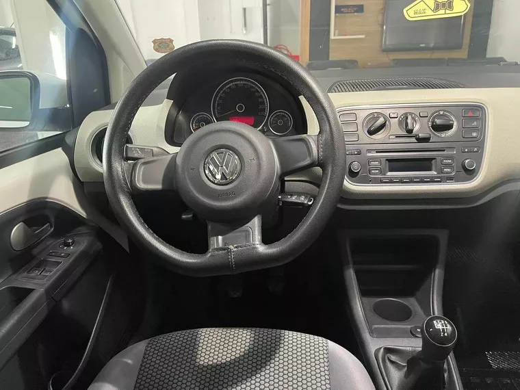 Volkswagen UP Branco 7