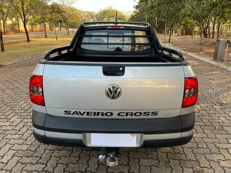 Volkswagen Saveiro Prata 3