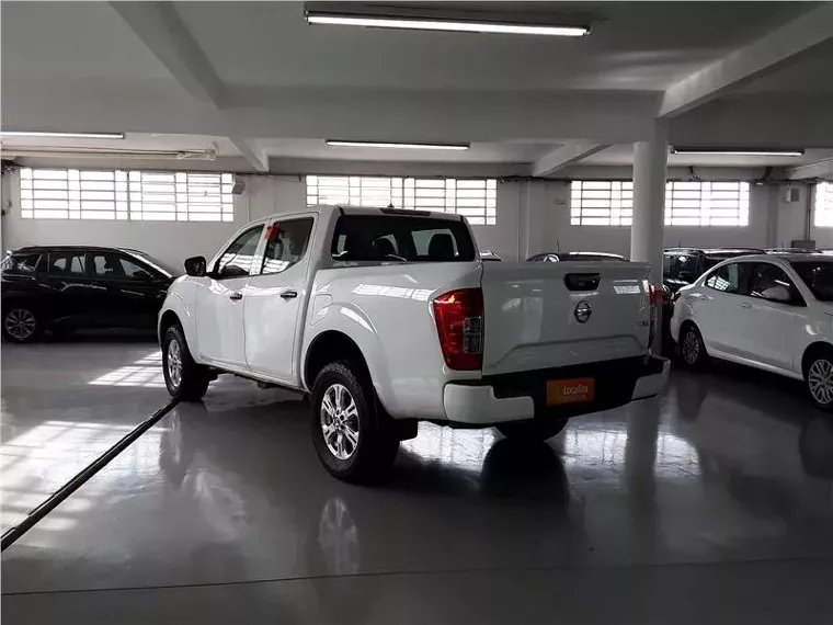 Nissan Frontier Branco 5