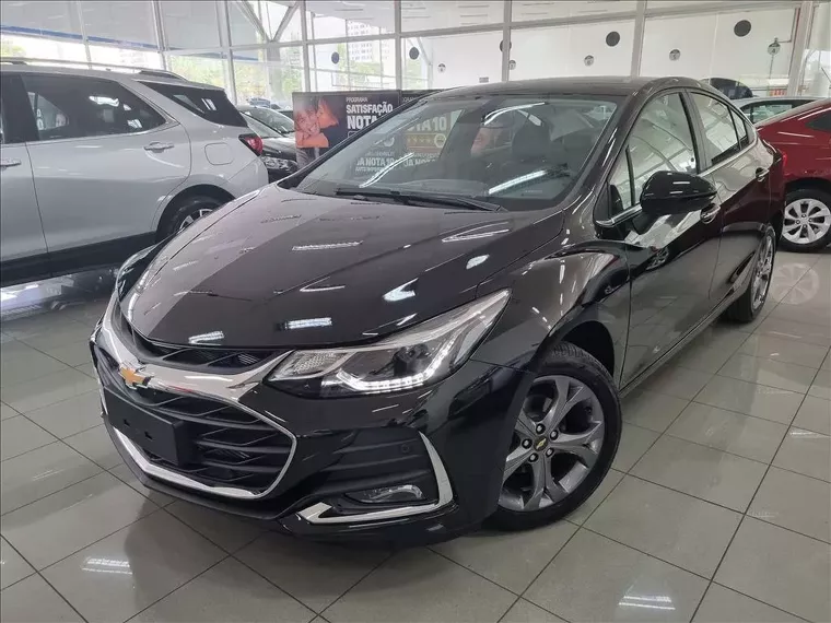 Chevrolet Cruze Preto 4