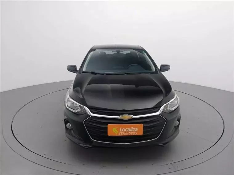 Chevrolet Onix Preto 1