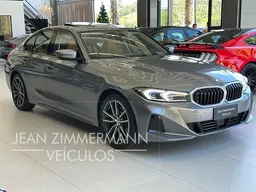 BMW 320i
