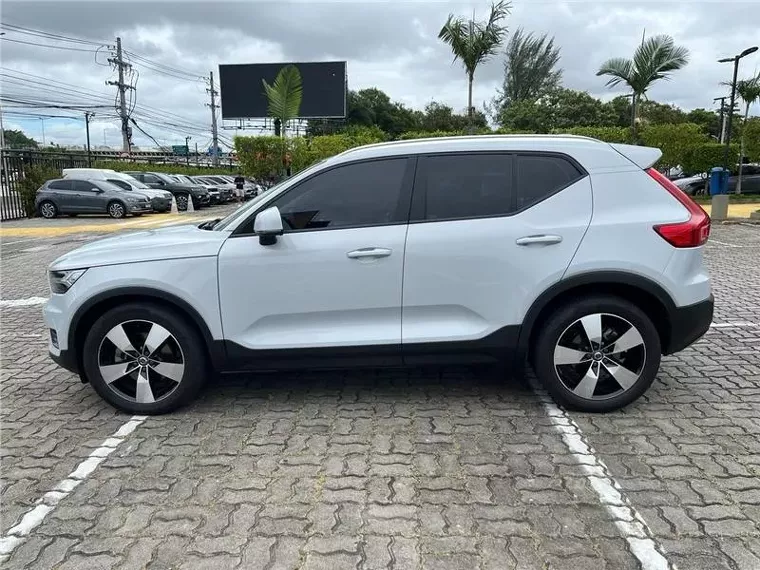 Volvo XC40 Prata 5