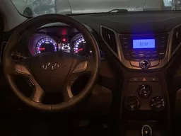 Hyundai HB20S