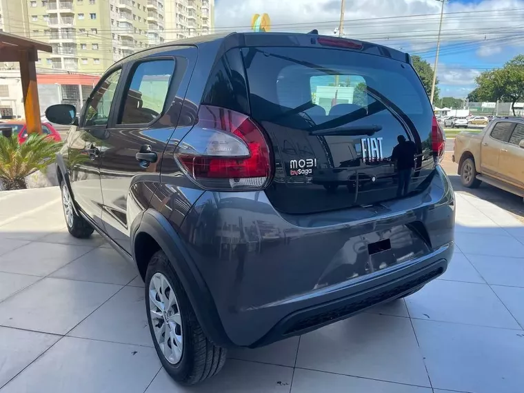 Fiat Mobi Preto 5