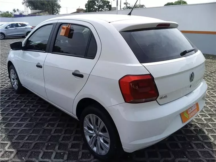 Volkswagen Gol Branco 5