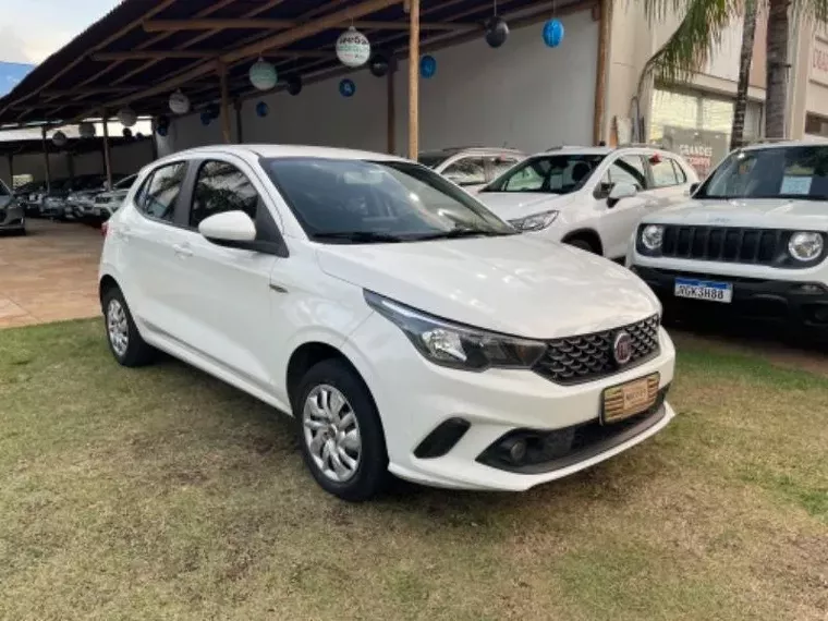 Fiat Argo Branco 4