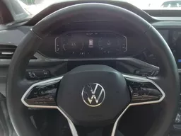 Volkswagen Taos
