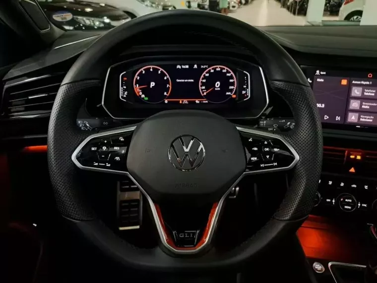 Volkswagen Jetta Preto 18