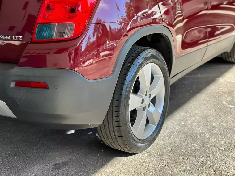 Chevrolet Tracker Vermelho 5