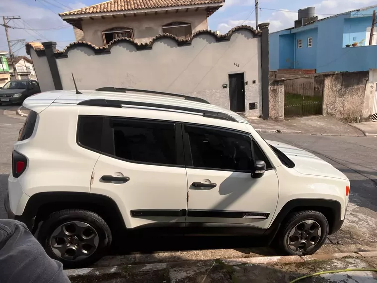 Jeep Renegade Branco 17