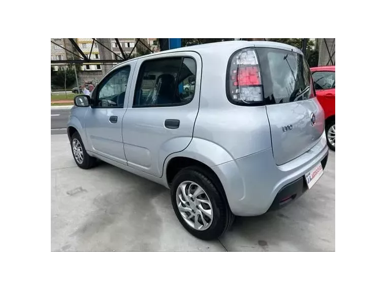 Fiat Uno Prata 11