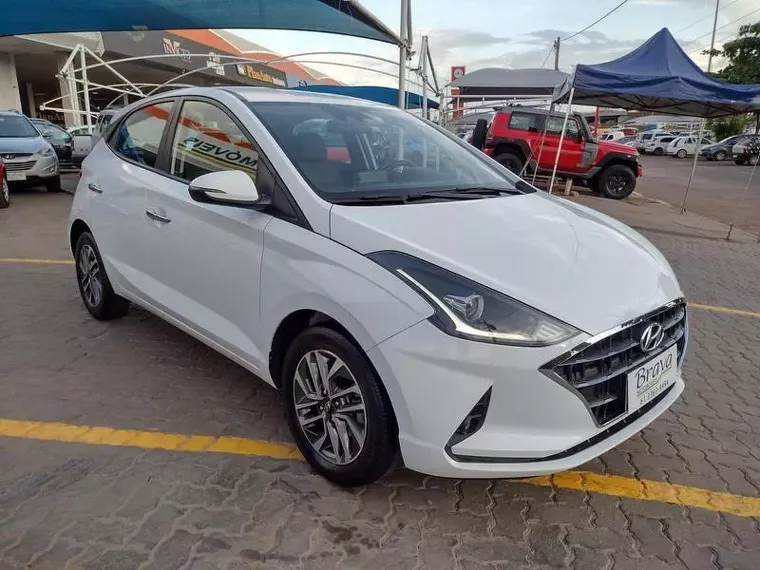 Hyundai HB20 Branco 14