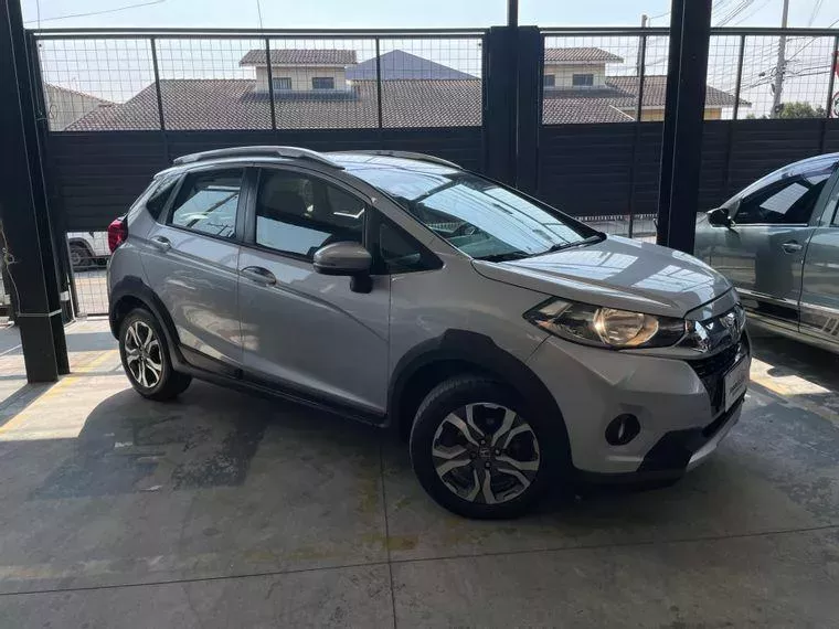 Honda WR-V Prata 3