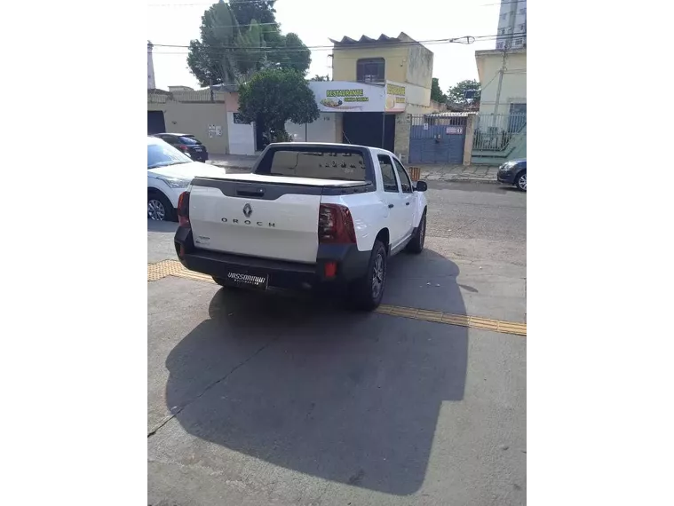 Renault Duster Oroch Branco 3