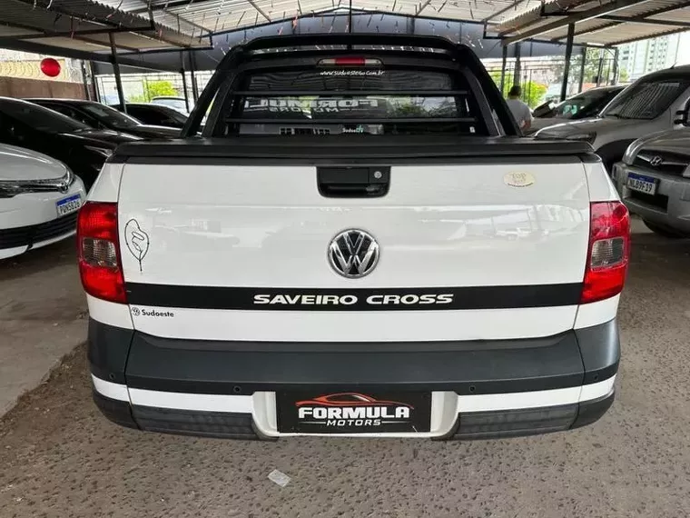 Volkswagen Saveiro Branco 10